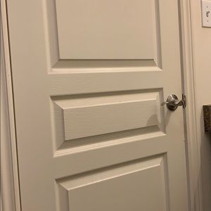 Meet your Posher, Sadia